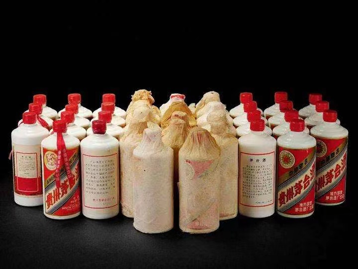 迎泽日照岚山回收酒价格哪里回收(附近上门回收茅台酒）?